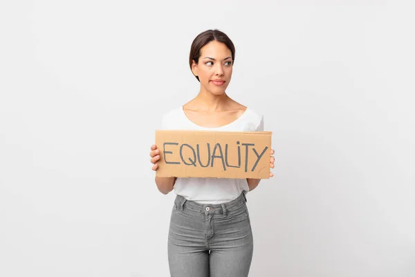 Young Hispanic Woman Gender Equality Concept — Stock Photo, Image