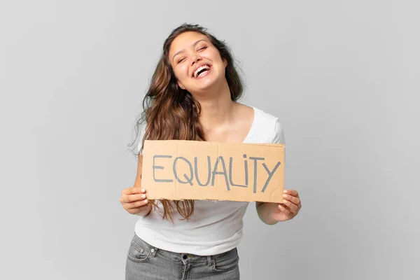 Jong Mooi Vrouw Met Een Gelijkheid Banner — Stockfoto