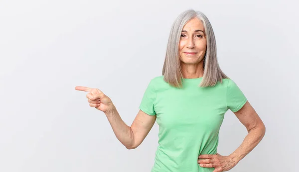 Middle Age White Hair Woman Smiling Happily Hand Hip Confident — Stock Photo, Image