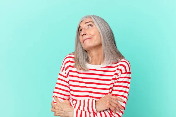 Middle Age White Hair Woman Shrugging Feeling Confused Uncertain — Stock Photo, Image