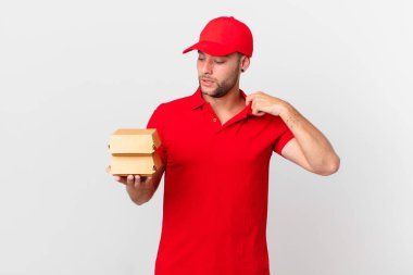 Hamburger insanı stresli, endişeli, yorgun ve hayal kırıklığına uğrattı.