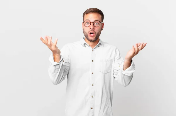 Handsome Blonde Man Feeling Extremely Shocked Surprised — Foto de Stock