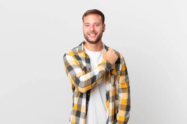 Handsome Blonde Man Feeling Happy Facing Challenge Celebrating — Stockfoto