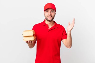 Hamburger insanı mutlu eder, bir çözüm ya da fikir bulduğunda şaşırır.