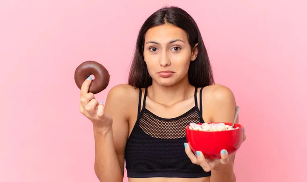 Pretty Fitness Woman Donut Breakfast Bowl — Stock Photo, Image
