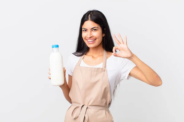 Pretty Hispanic Chef Woman Feeling Happy Showing Approval Okay Gesture — Stock Photo, Image