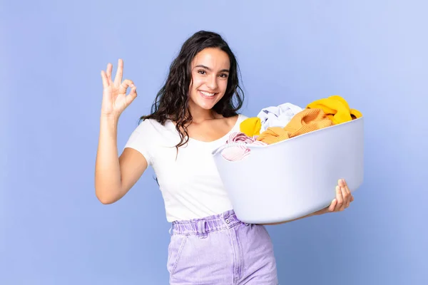 Hispanic Pretty Woman Feeling Happy Showing Approval Okay Gesture Holding — Stockfoto