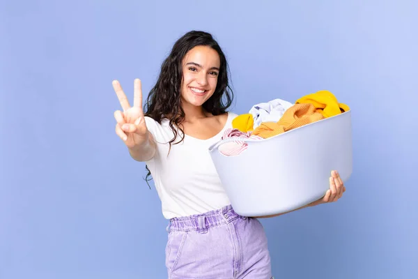 Hispanic Pretty Woman Smiling Looking Happy Gesturing Victory Peace Holding — Stockfoto