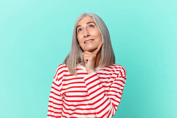 Middle Age White Hair Woman Smiling Happily Daydreaming Doubting — Stock Photo, Image