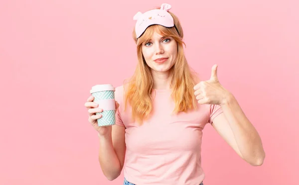 Bonito Vermelho Cabeça Mulher Vestindo Pijama Ter Café — Fotografia de Stock