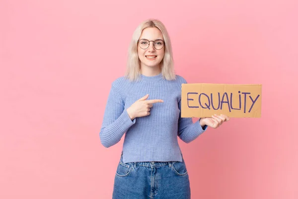 Blond Woman Equality Concept Banner — Stock Photo, Image