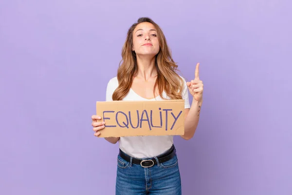 Una Mujer Joven Bonita Concepto Igualdad Género — Foto de Stock