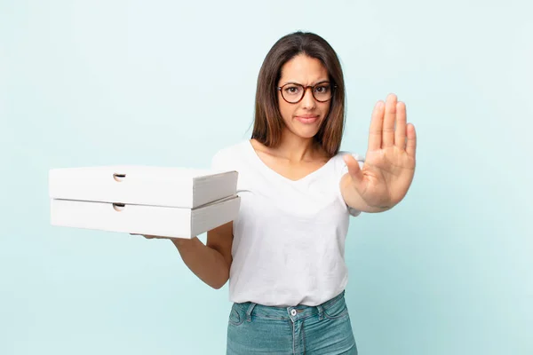 Jong Hispanic Vrouw Weg Nemen Fast Food Concept — Stockfoto