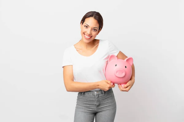 Jovem Hispânico Mulher Com Porquinho Banco — Fotografia de Stock