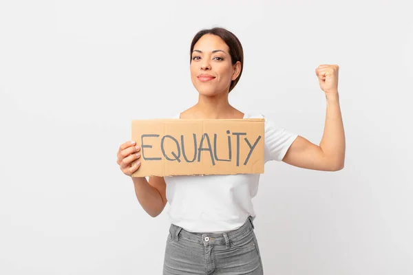 Young Hispanic Woman Gender Equality Concept — Stock Photo, Image