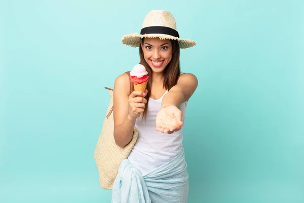 Young Hispanic Woman Smiling Happily Friendly Offering Showing Concept Holding — Stock Photo, Image