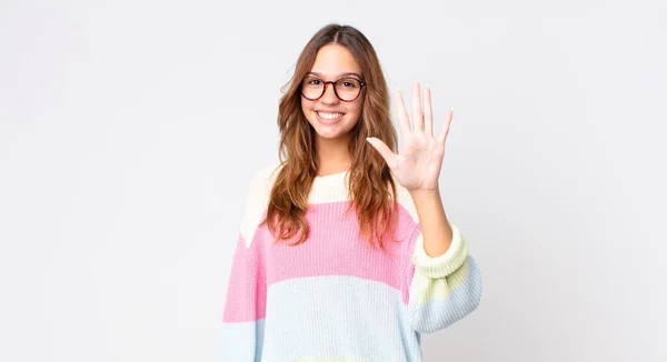 Young Pretty Woman Smiling Looking Friendly Showing Number Five — Stock Photo, Image