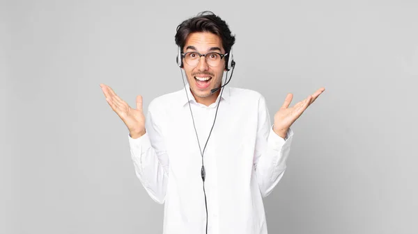 Young Hispanic Man Feeling Happy Astonished Something Unbelievable Telemarketer Concept — Stock Photo, Image