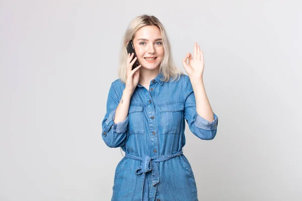 Young Pretty Albino Woman Feeling Happy Showing Approval Okay Gesture — Stock Photo, Image