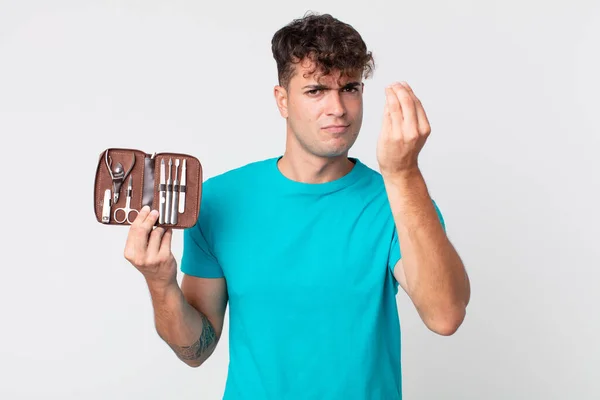 Jovem Homem Bonito Fazendo Capice Gesto Dinheiro Dizendo Lhe Para — Fotografia de Stock