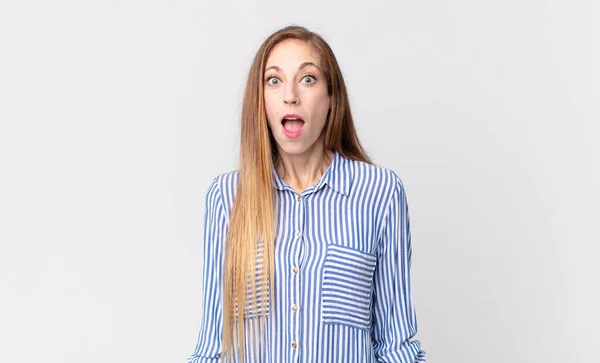 Pretty Thin Woman Feeling Terrified Shocked Mouth Wide Open Surprise — Stock Photo, Image