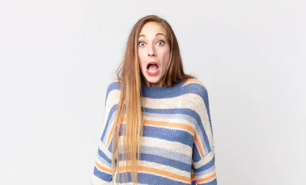 Pretty Thin Woman Feeling Terrified Shocked Mouth Wide Open Surprise — Stock Photo, Image
