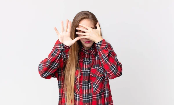 Pretty Thin Woman Covering Face Hand Putting Other Hand Front — Stock Photo, Image