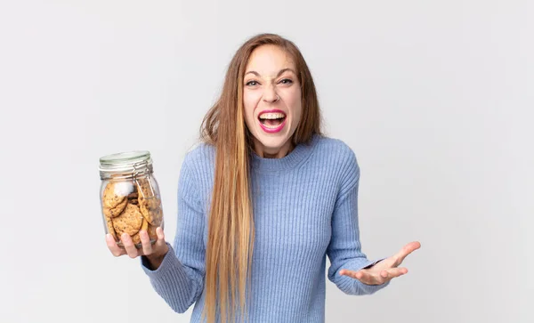 Thin Pretty Woman Looking Angry Annoyed Frustrated Holding Cookies — Stock Photo, Image