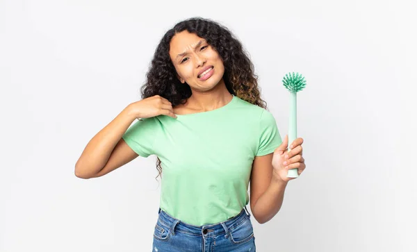 Ispanica Bella Donna Sensazione Stress Ansioso Stanco Frustrato Tenendo Piatto — Foto Stock