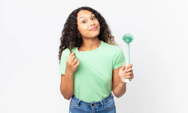 Hispanic Mooie Vrouw Zoek Arrogant Succesvol Positief Trots Met Een — Stockfoto