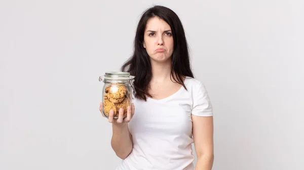 Hübsche Frau Die Traurig Und Weinerlich Ist Einen Unglücklichen Blick — Stockfoto