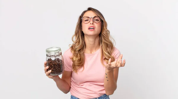 Pretty Thin Woman Looking Desperate Frustrated Stressed Holding Coffee Beans — Stock Photo, Image