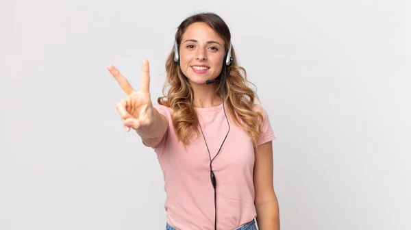 Pretty Thin Woman Smiling Looking Happy Gesturing Victory Peace Operator — Stock Photo, Image