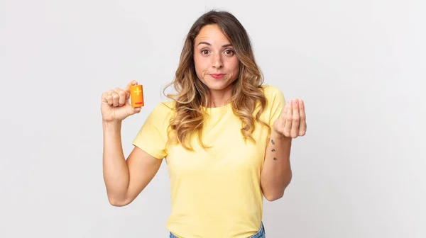 Mulher Muito Fina Fazendo Capice Gesto Dinheiro Dizendo Lhe Para — Fotografia de Stock