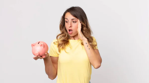 Vrij Dun Vrouw Gevoel Gelukkig Opgewonden Verrast Het Houden Van — Stockfoto