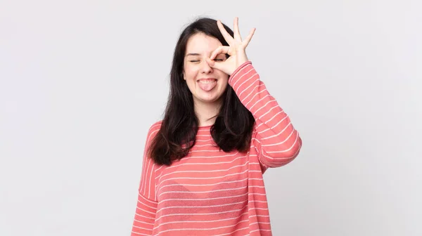 Pretty Woman Smiling Happily Funny Face Joking Looking Peephole Spying — Stock Photo, Image