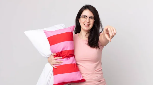 Pretty Woman Pointing Camera Choosing You Wearing Pajamas Holding Pillow — Stock Photo, Image