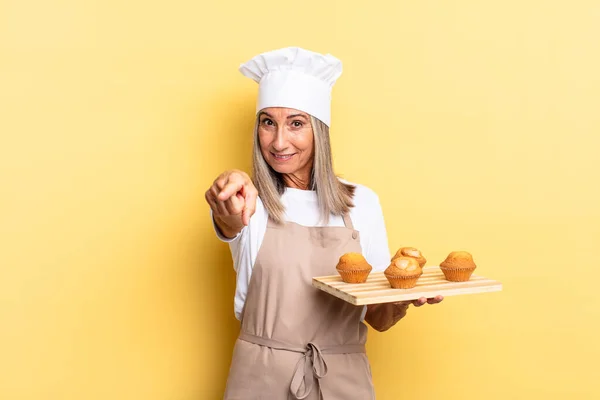 Middle Age Chef Woman Pointing Camera Satisfied Confident Friendly Smile — Stock Photo, Image