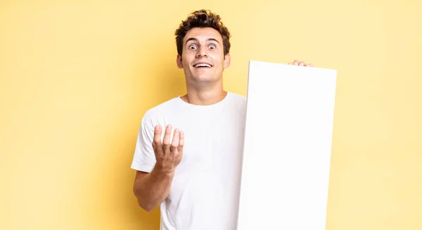 Wanhopig Gefrustreerd Gestrest Ongelukkig Geïrriteerd Schreeuwend Schreeuwend Leeg Canvas Concept — Stockfoto