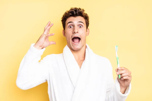 Screaming Hands Air Feeling Furious Frustrated Stressed Upset Tooth Brush — Stock Photo, Image