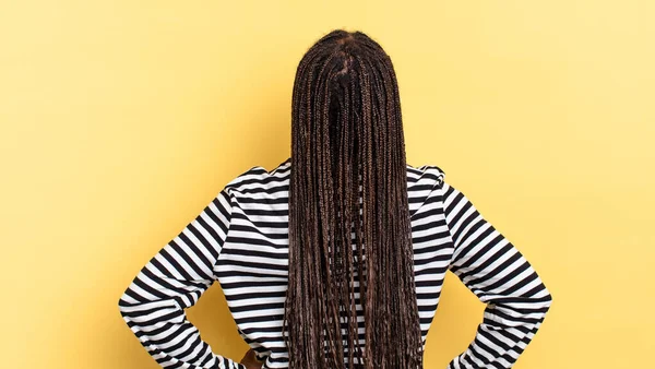 Afro Preto Bonita Mulher Sentindo Confuso Cheio Dúvidas Perguntas Perguntando — Fotografia de Stock