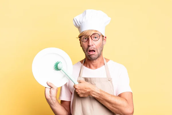 Blonde Handsome Chef Adult Man Empty Dish — Stock Photo, Image