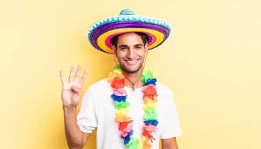 İspanyol yakışıklı adam gülümsüyor ve arkadaş canlısı görünüyor, dört numarayı gösteriyor. Meksika partisi konsepti