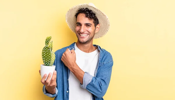 Hispanic Handsome Man Feeling Happy Facing Challenge Celebrating Farmer Cactus — Stock Photo, Image