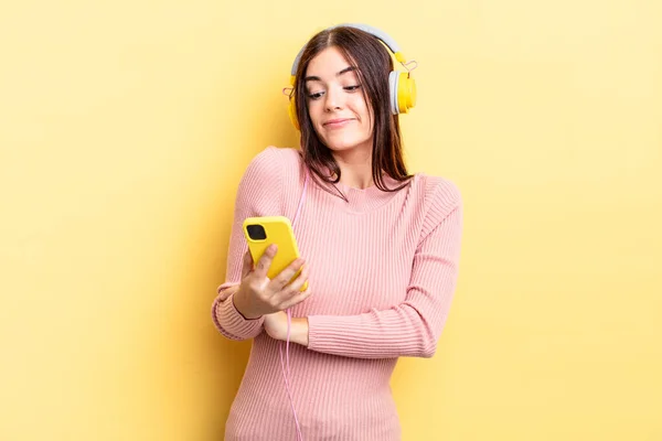 Young Hispanic Woman Shrugging Feeling Confused Uncertain Headphones Telephone Concept — Stock Photo, Image