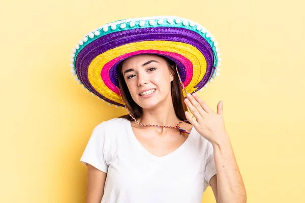 Jovem Hispânica Sentindo Estressado Ansioso Cansado Frustrado Conceito Chapéu Mexicano — Fotografia de Stock