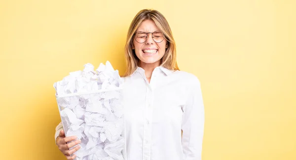 Pretty Blonde Girl Shouting Aggressively Looking Very Angry Paper Balls — Stock Photo, Image