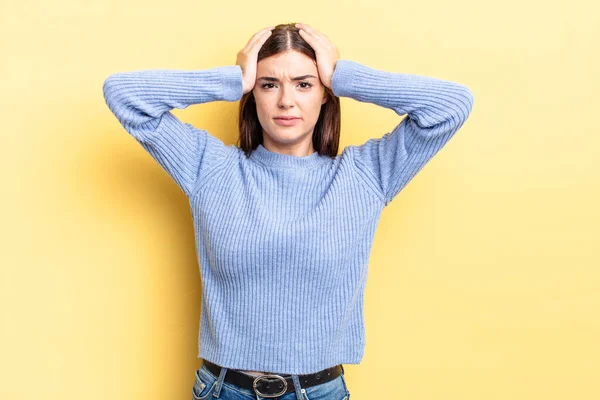 Mujer Bonita Hispana Sintiéndose Frustrada Molesta Enferma Cansada Del Fracaso —  Fotos de Stock