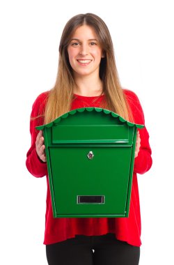 bir posta kutusu ile genç güzel kız