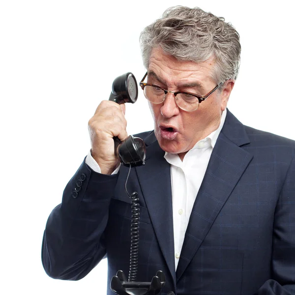 Homem legal sênior gritando no telefone — Fotografia de Stock